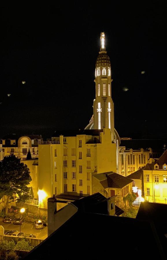 Le Centre, Spacieux Et Cosy T2 Avec Vue, Au Calme Vichy